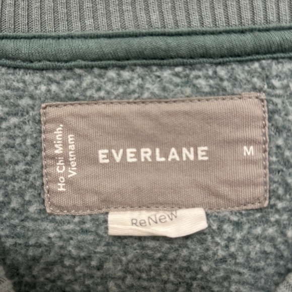 Everlane ReNew Fleece Raglan Crewneck Sweatshirt in Green (M) - Picture 3 of 3